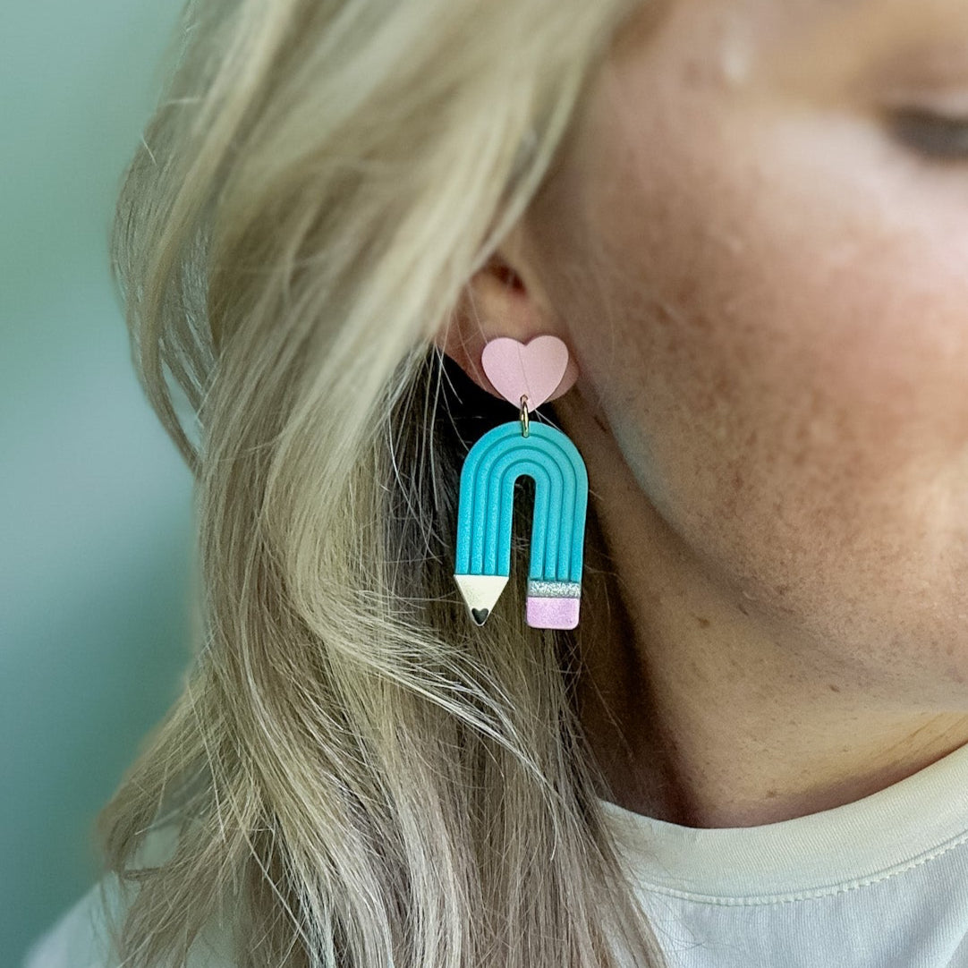 IMPERFECT Pencil Arches in Barbie