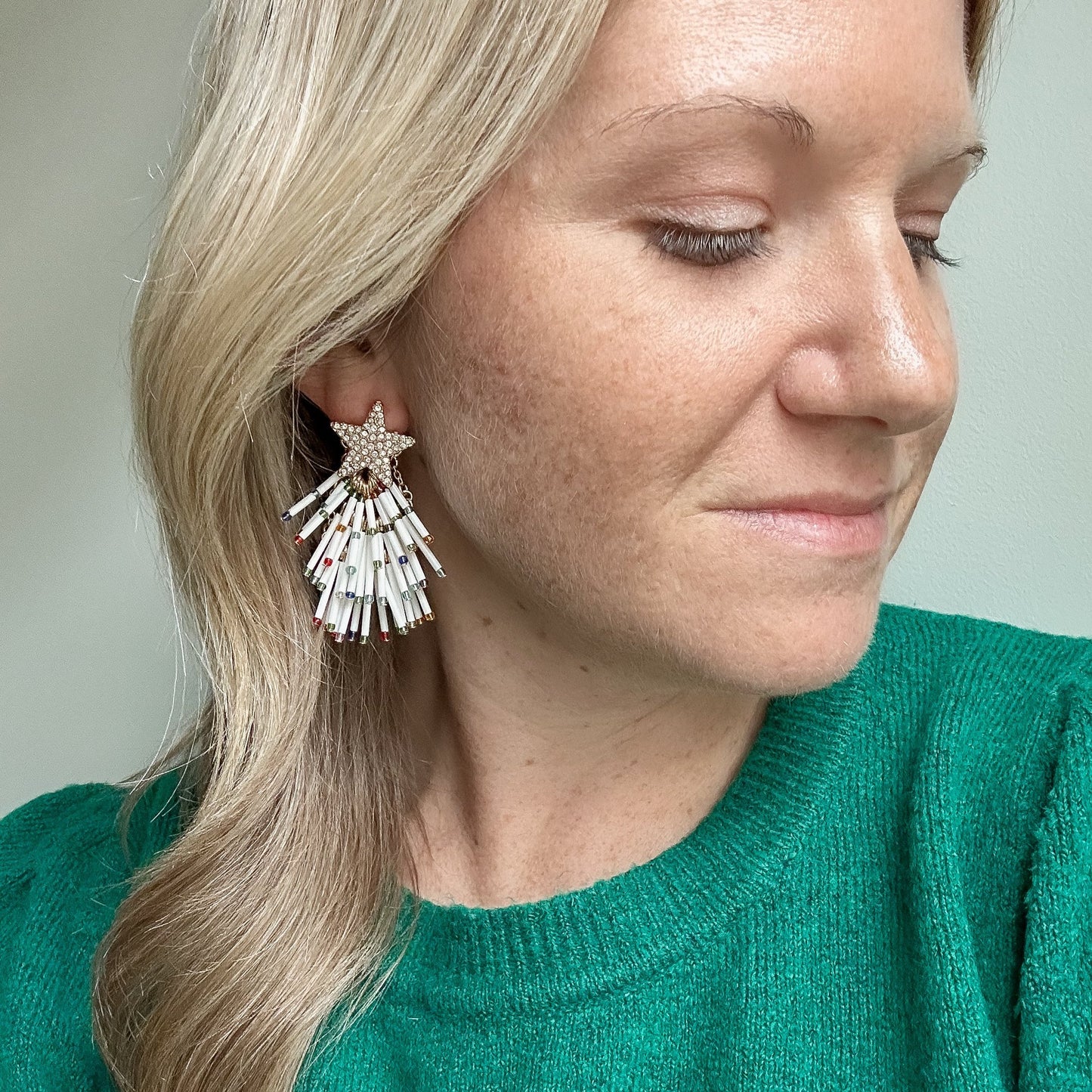 Star Christmas Tree Dangles in White